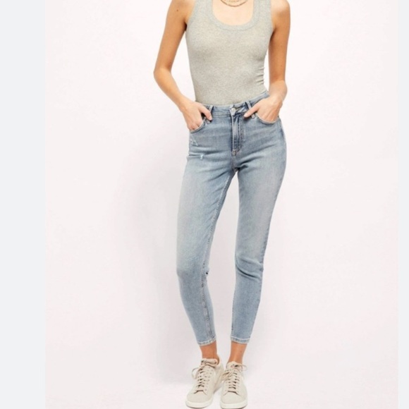 We The Free Denim - We The Free Montana High Rise Skinny Jeans Light Wash Free people 28
